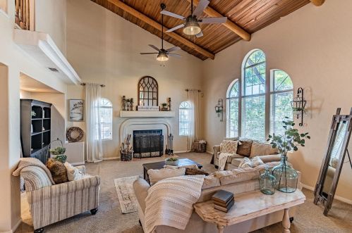 2012 Via Del Torrie, Alpine, CA 91901-3177