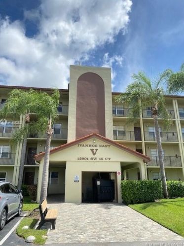 12901 15th Ct, Hollywood FL  33027-2436 exterior