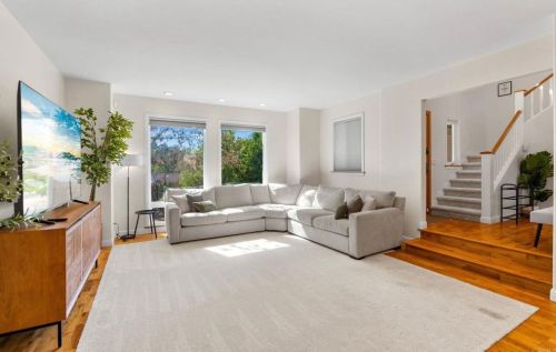 1322 Hamilton Ln, Escondido CA  92029-4316 exterior