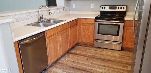 11627 Oglesby Ave, Youngtown AZ  85363-1682 exterior