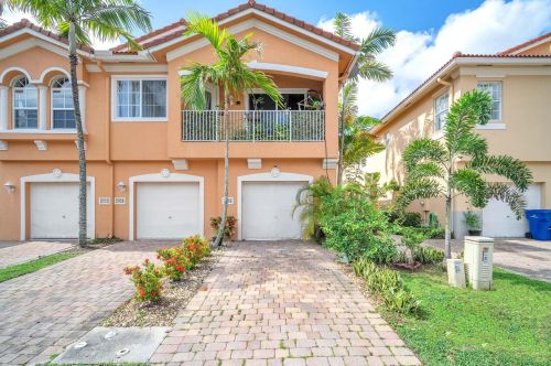 1706 Carvelle Dr, West Palm Beach, FL 33404-1856