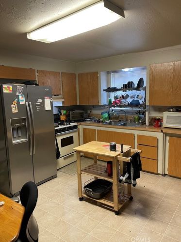 271 8th St, Chico, CA 95928-5703