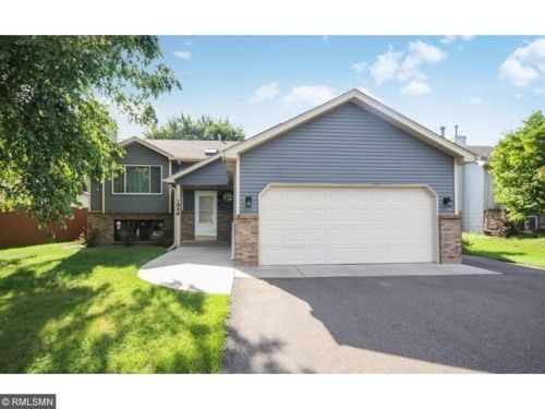 1946 Helmo Ave, Saint Paul, MN 55128-5213