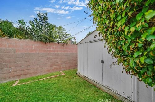 5609 Faculty Ave, Lakewood CA  90712-1815 exterior