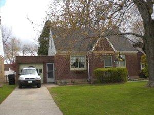 273 Paramount Pkwy, Buffalo, NY 14223-1074