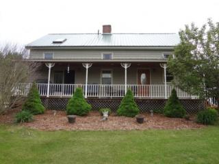 599 Newton Rd, Vernon, VT 05354-9793