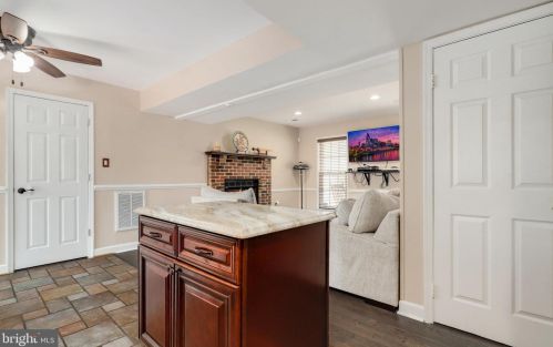 13461 Princedale Dr, Woodbridge VA  22193-3865 exterior