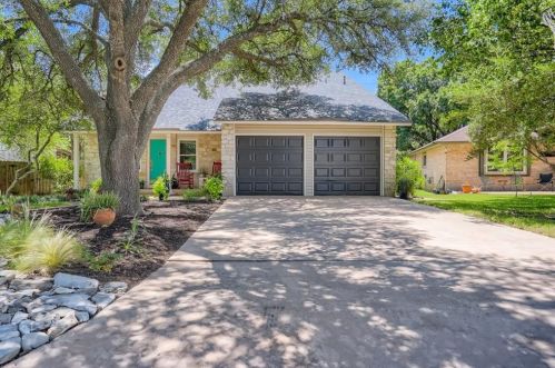 6555 Fair Valley Trl, Austin, TX 78749-1266