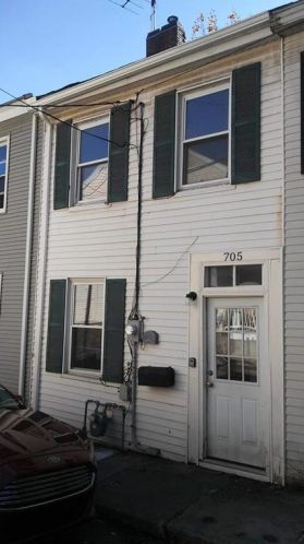 705 Pearl St, Easton, PA 18042-3469