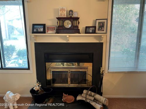 29 Hampton Ct, Tinton Falls NJ  07701-5407 exterior