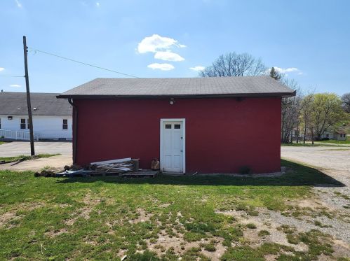 2605 Darlington Rd, Beaver Falls PA  15010-1239 exterior