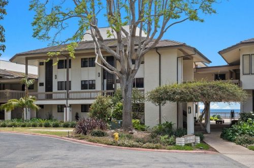 1385 Plaza Pacifica, Santa Barbara CA  93108-2879 exterior