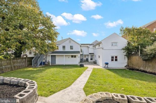 3589 Orrstown Rd, Orrstown, PA 17244-9418