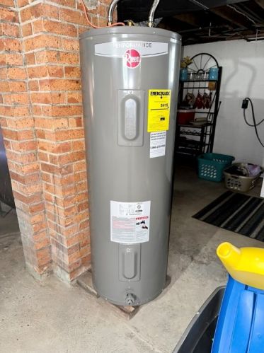 255 Blackhawk Rd, Beaver Falls PA  15010-1465 exterior