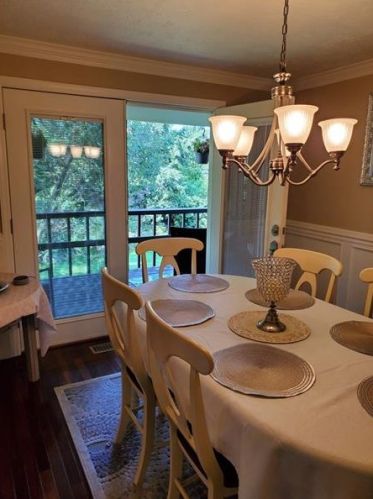 4306 Hemlock Cir, Allison Park PA  15101-2122 exterior