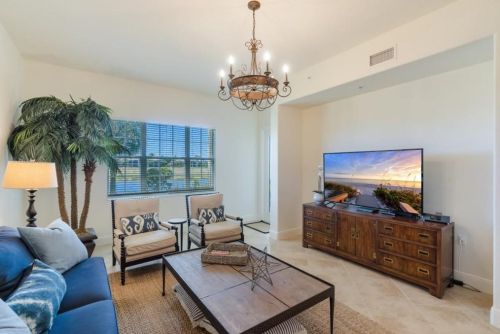 2713 Callista Ct, Naples, FL 34114-9769