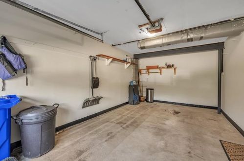 420 Carters Grove Dr, Gibsonia PA  15044-9533 exterior