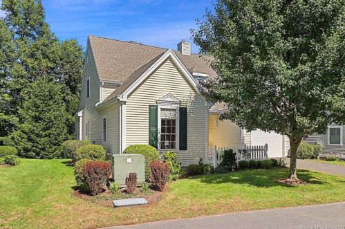 1 Arbor Way, Farmington, CT 06032-2055
