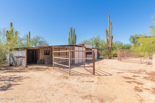 7839 Dixileta Dr, Scottsdale AZ exterior