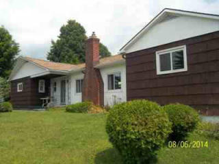 2 Federal St, Grover Hills, NY 12956-1064