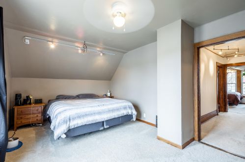 1124 57, Milwaukee WI 53214-3310 exterior