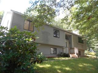 132 Warner Hill Rd, Derry, NH 03038-4708