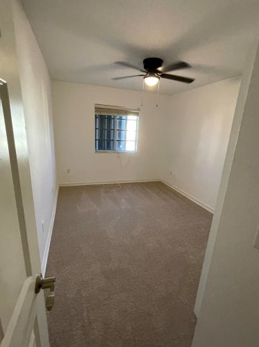 1304 Lucaya Dr, West Palm Beach, FL 33404-6451