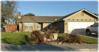 2371 Cottonwood Dr, Hanford, CA 93230-7244