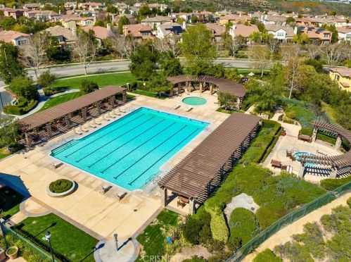 26173 Lone Rock Ct, Santa Clarita CA  91381-0647 exterior