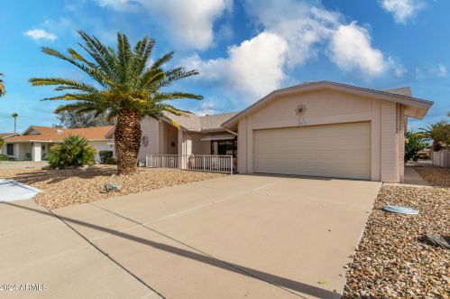 18003 136th Way, Sun City, AZ 85375-5323