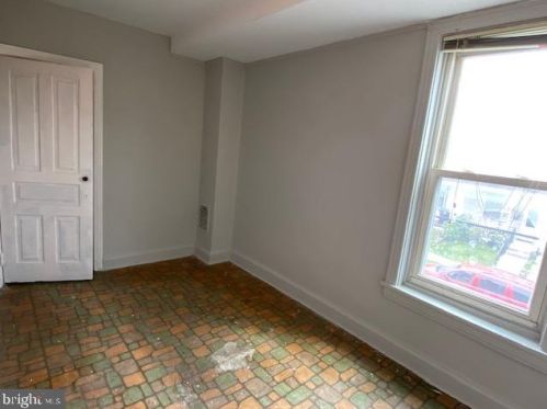 2400 Reel St, Harrisburg PA  17110-1923 exterior