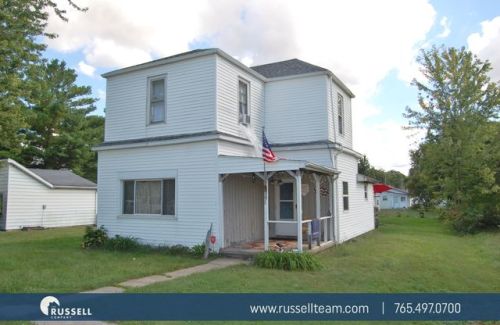 425 Glick St, Frankfort, IN 46058-2230