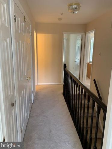 665 Croft Dr, Southampton PA  18966-4045 exterior