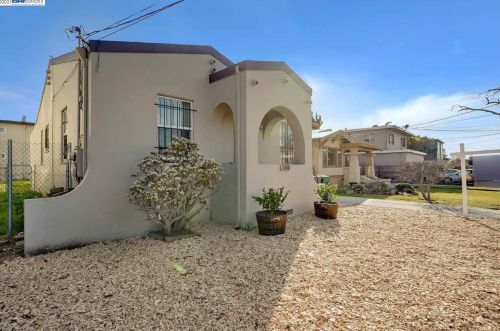 2242 96th Ave, Oakland, CA 94603-1908