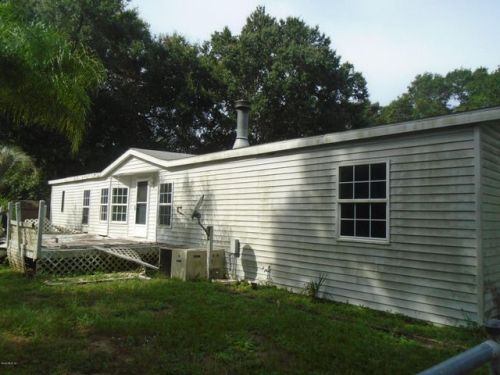 17430 35th St, Ocklawaha, FL 32179-2451