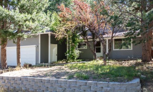 1547 Tam O Shanter Dr, South Lake Tahoe, CA 96150-4906
