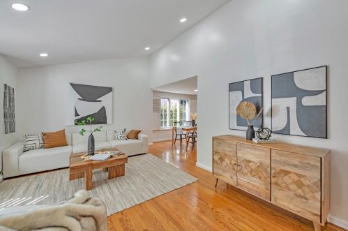 755 Starbush Dr, Sunnyvale, CA 94086-8248