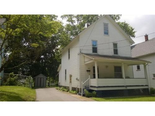 7 Bentley Ave, Greenville, PA 16125-1848