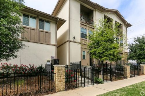 501 30th St, Austin, TX 78705-2805