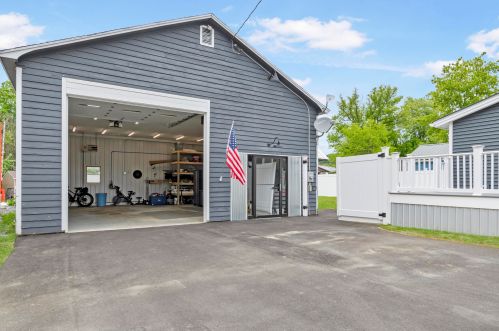 13 Merrill St, Columbia NH  03576-3136 exterior