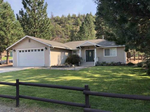 6622 Palmer Dr, Weed, CA 96094-9119