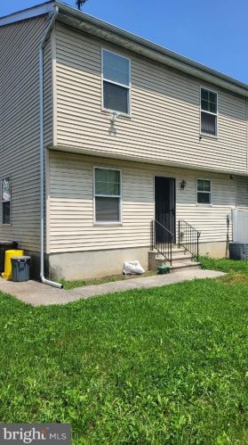 135 Passaic St, Trenton NJ  08618-4607 exterior