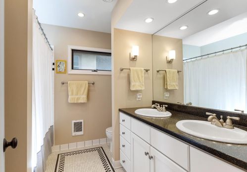 4620 Washburn Ave, Minneapolis MN 55410-1846 exterior