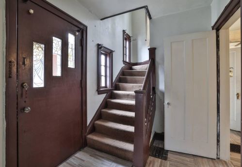 1225 Amanda Pl, Cincinnati, OH 45205-1544