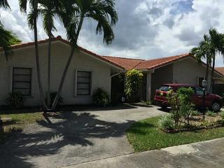 1220 104th Ave, Miami, FL 33174-2750