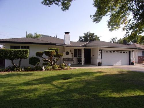 4423 Simpson Ave, Fresno, CA 93703-1547