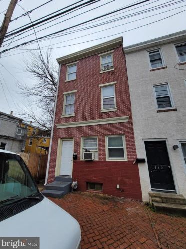 622 Green St, Norristown, PA 19401-3908