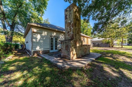 1006 Commerce Dr, Greenville TX  75401-2214 exterior