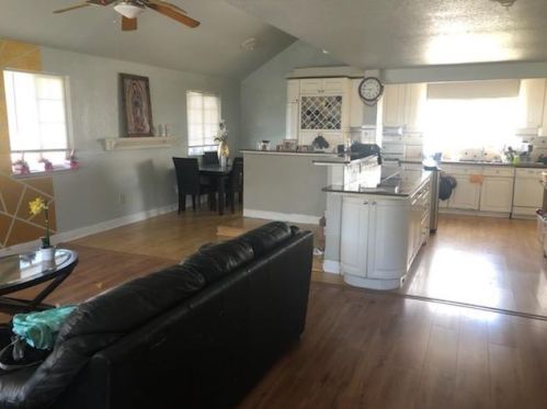 1150 Thomsen Rd, Lathrop, CA 95330-8508