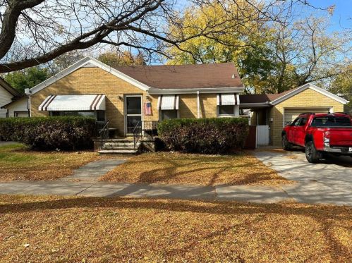 223 Baird St, Green Bay, WI 54301-4329